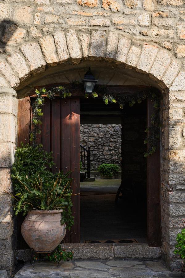 Guesthouse Karahalios Polydrosos Zewnętrze zdjęcie